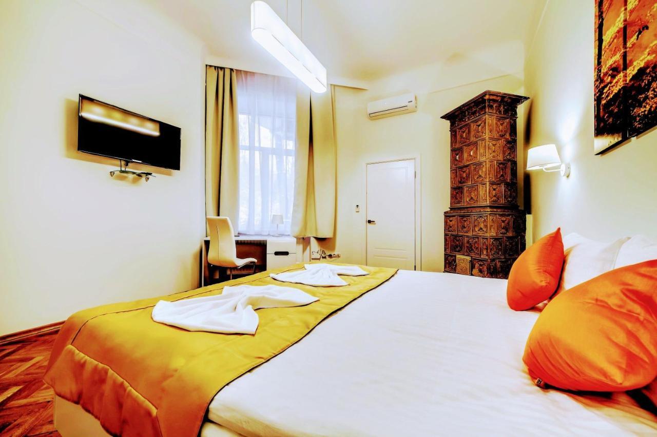 Family Apartments In Lviv Center With Balcony Rom bilde