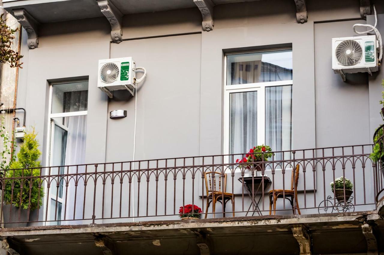 Family Apartments In Lviv Center With Balcony Rom bilde