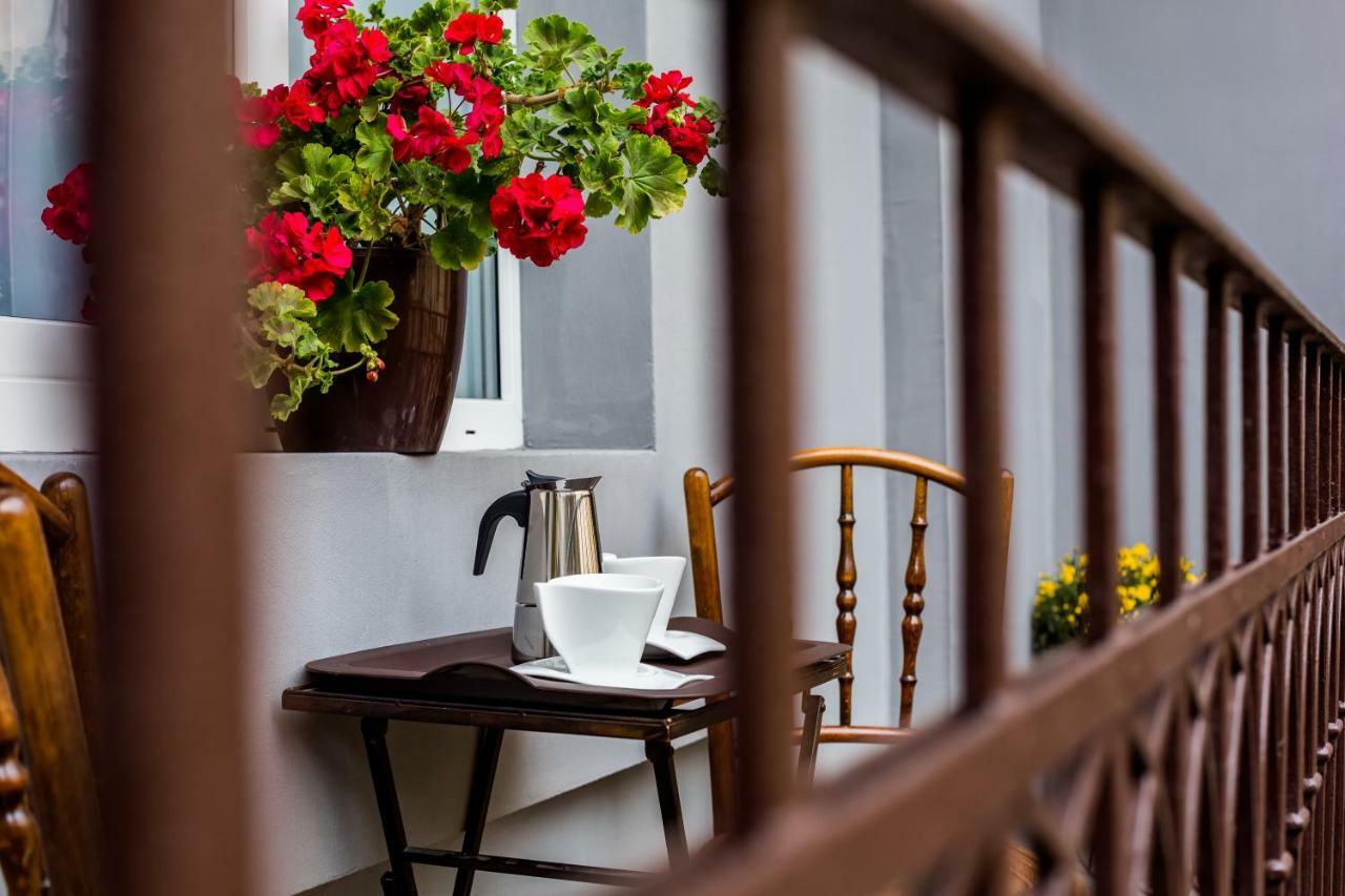 Family Apartments In Lviv Center With Balcony Rom bilde