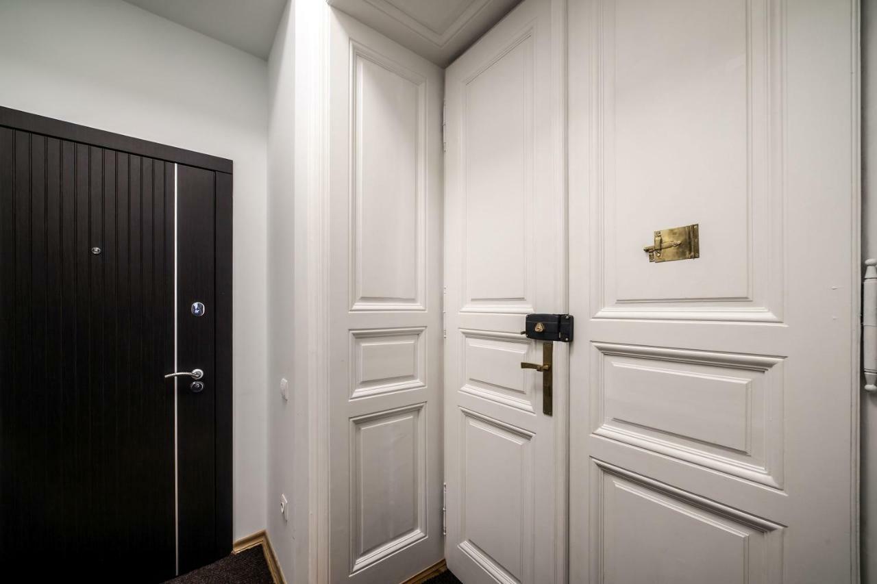 Family Apartments In Lviv Center With Balcony Rom bilde